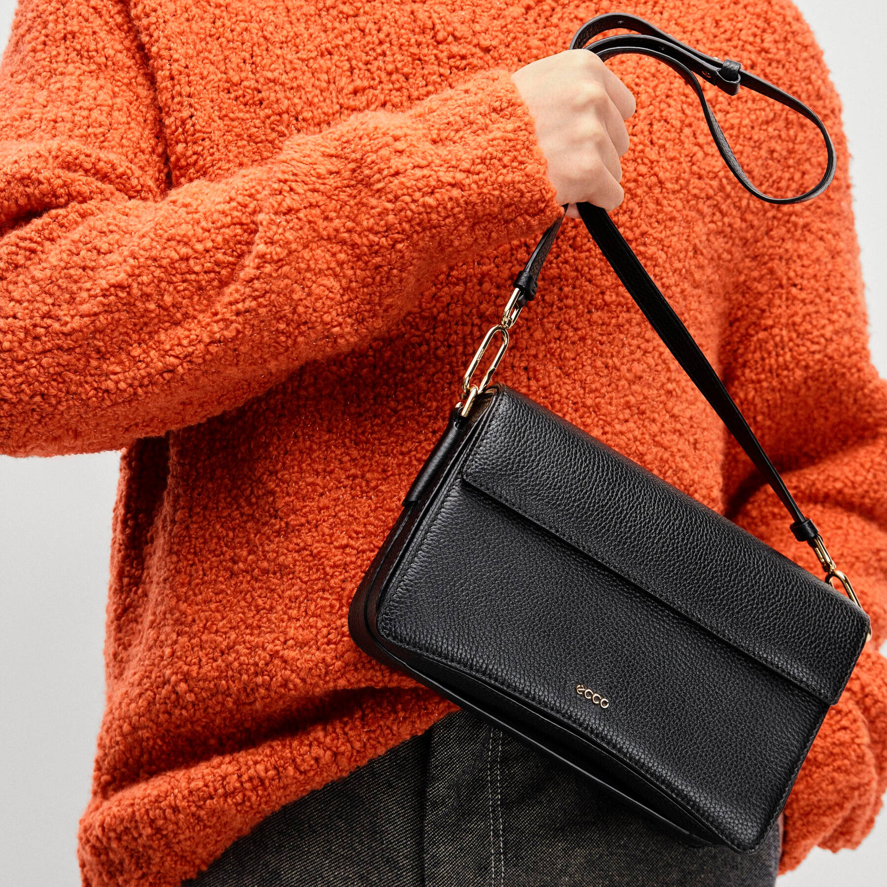 Сумка кросс-боди ECCO Pinch Bag 9107776/90000