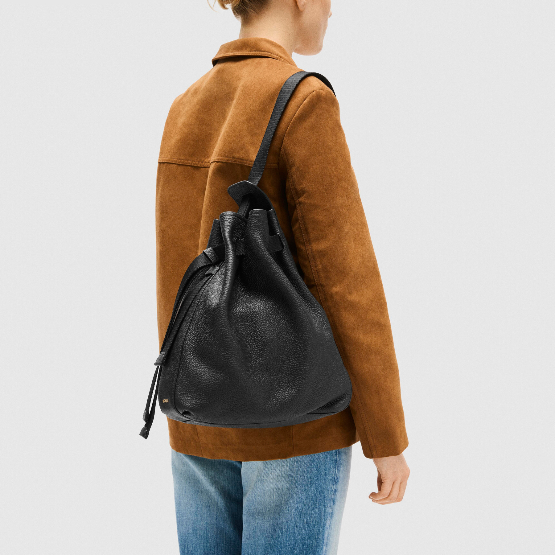 Сумка хобо ECCO Sail Bag 9107801/90000