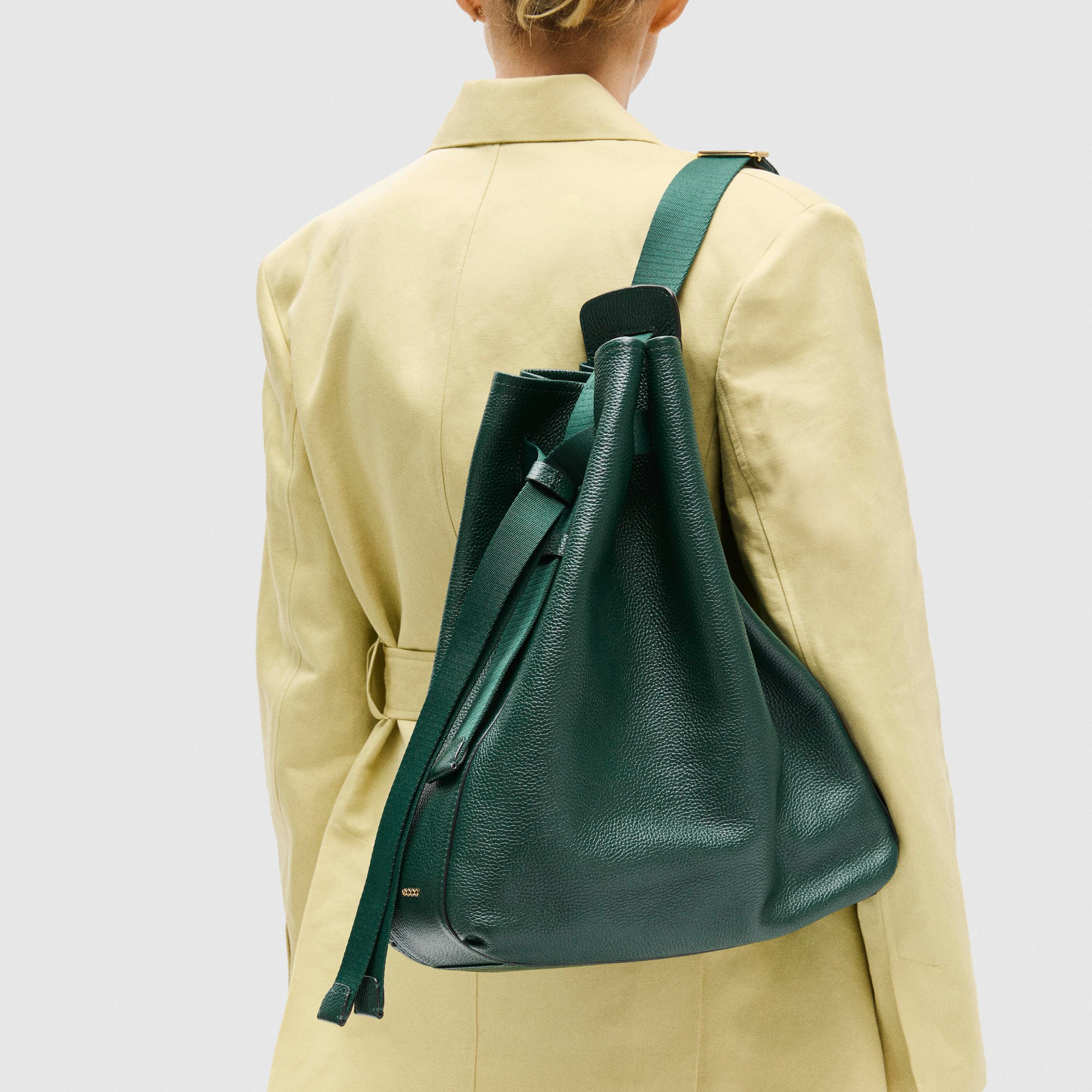 Сумка хобо ECCO Sail Bag 9107802/90578