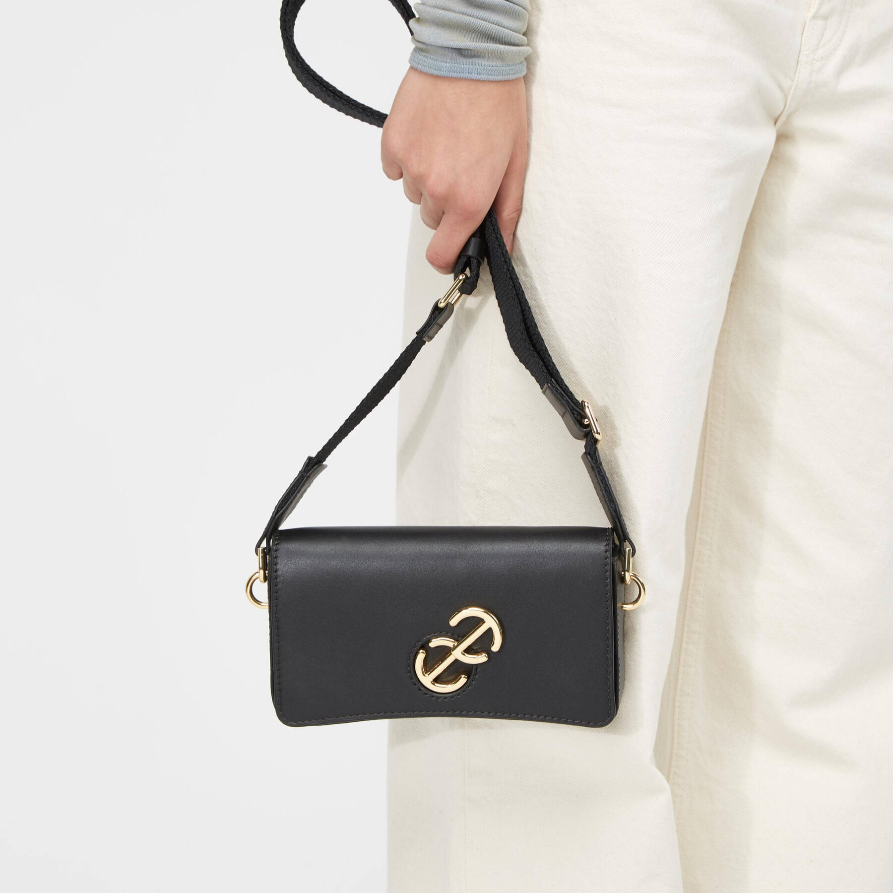 Сумка кросс-боди ECCO Pinch Bag 9107826/90000