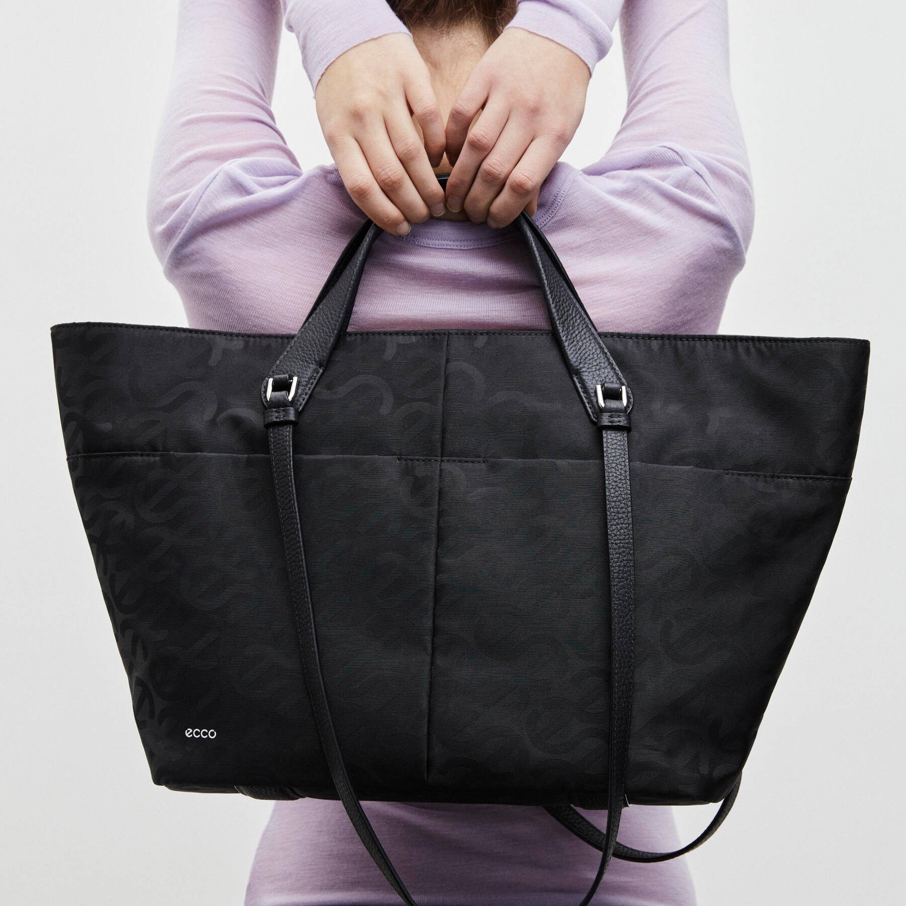 Сумка ECCO Tote 9107827/90000