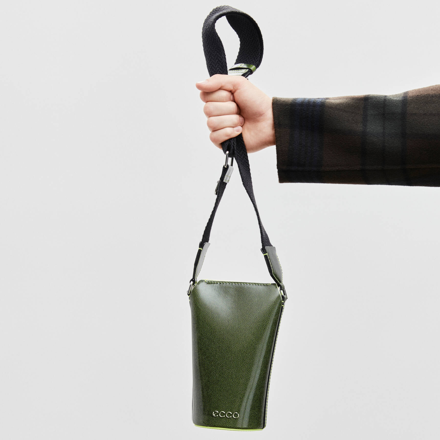 Сумка кросс-боди ECCO POT BAG 9107940/91377