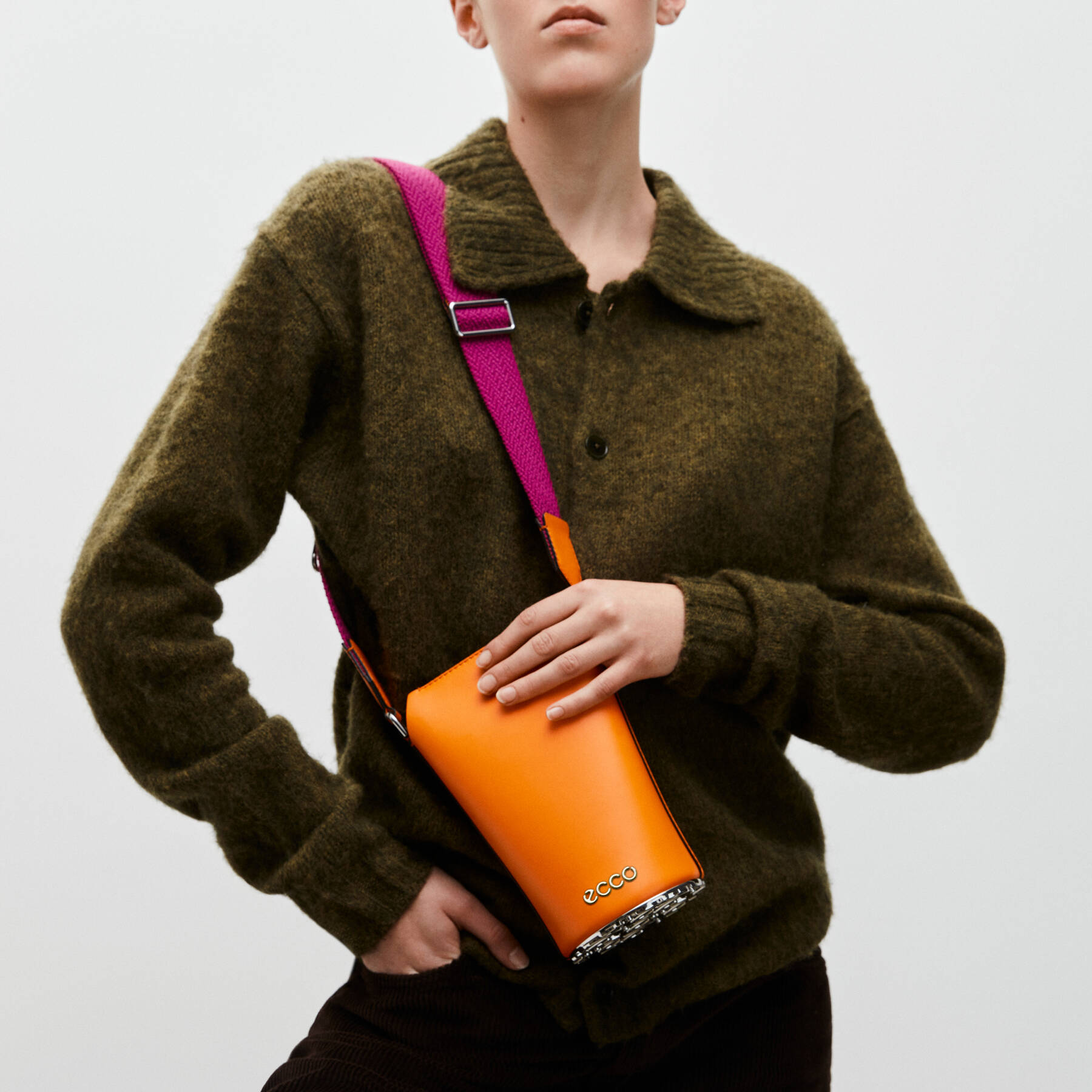 Сумка кросс-боди ECCO POT BAG 9107942/90832