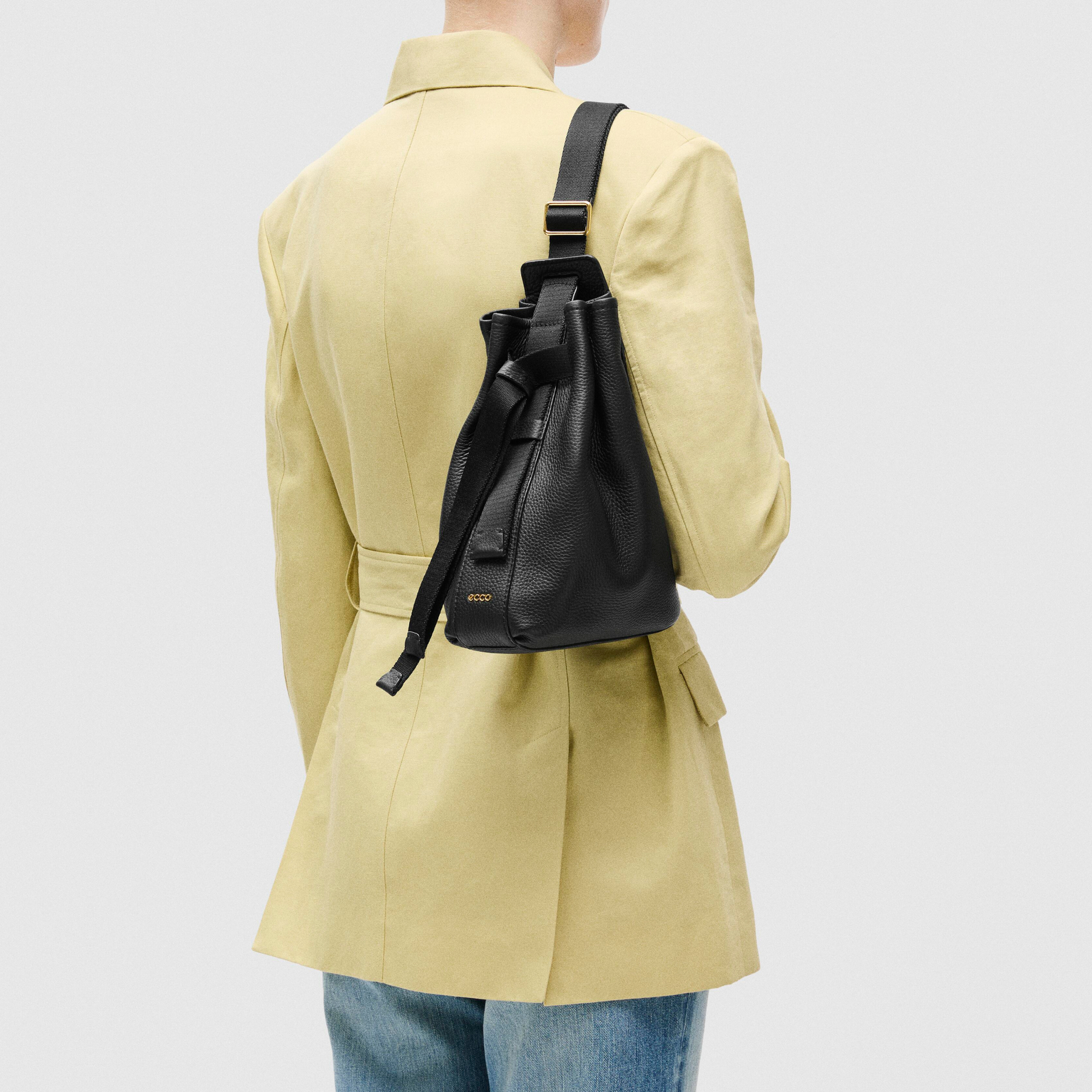 Сумка хобо ECCO Sail Bag 9107946/90000