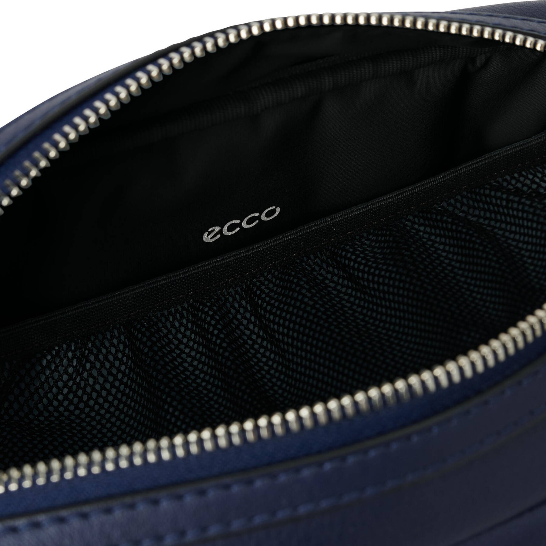 Сумка ECCO Camera Bag 9108213/90011