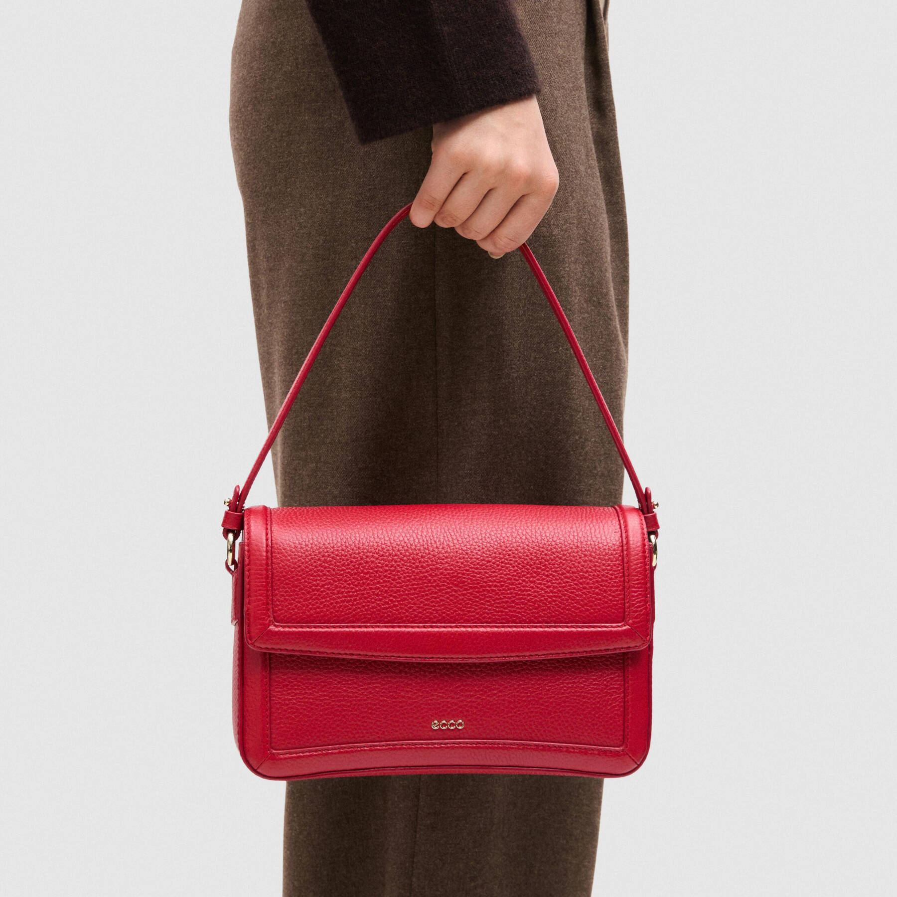 Сумка кросс-боди ECCO Pinch Bag Pebbled Leather 9108460/90185