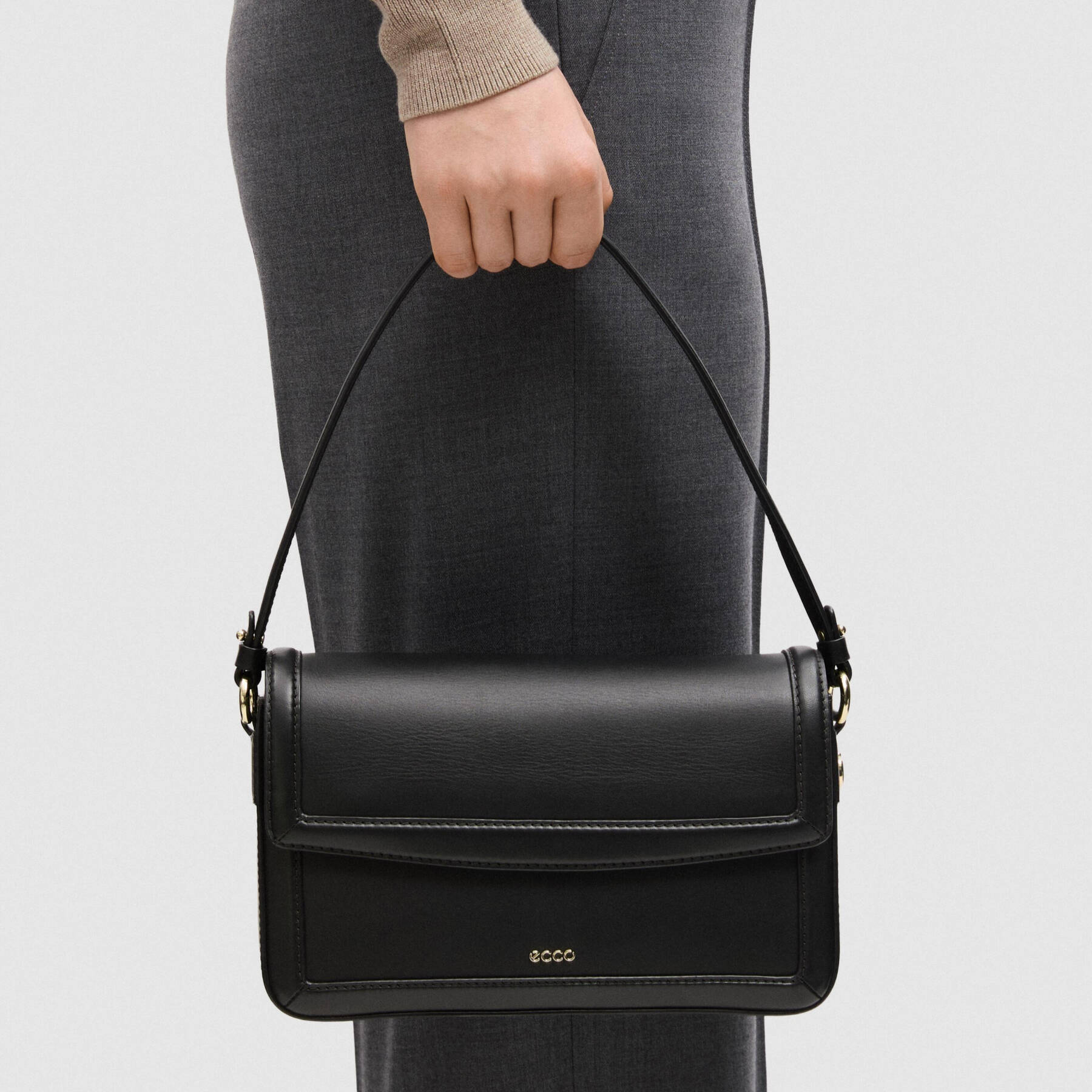 Сумка кросс-боди ECCO Pinch Bag 9108462/90000