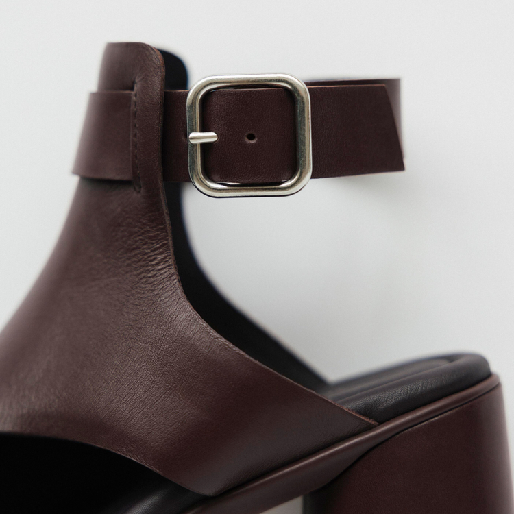 Босоножки ECCO SCULPTED SANDAL LX 55 222913/01385