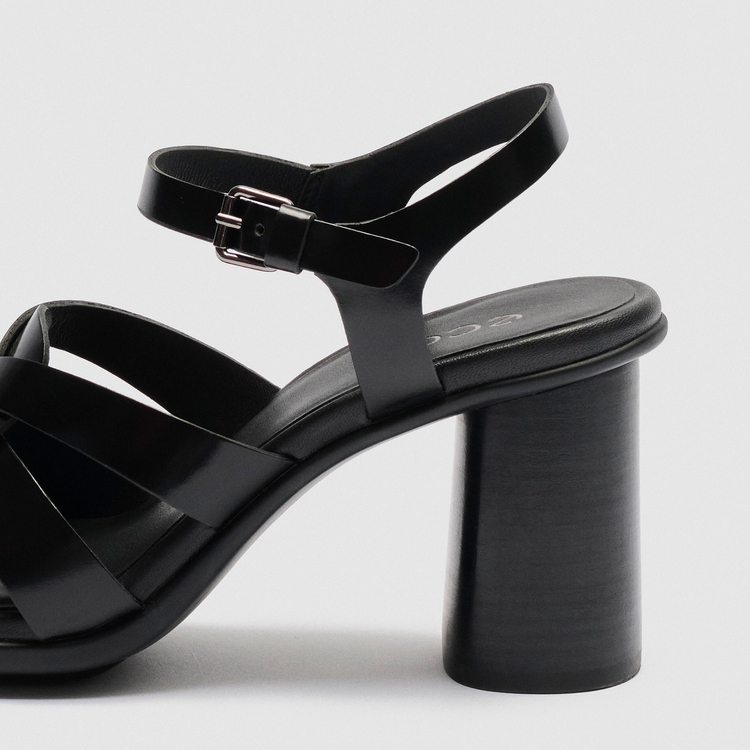 Босоножки ECCO SCULPTED ALBA 65 233363/01001