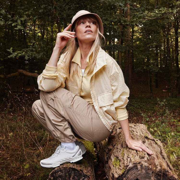 Кроссовки ECCO BIOM AEX W 802873/51366