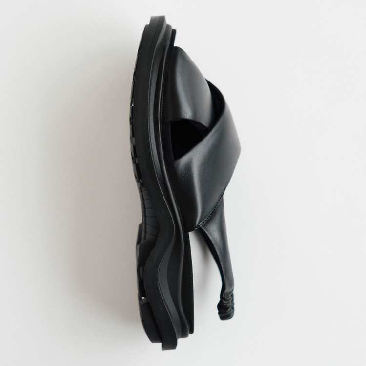 Сандалии ECCO OFFROAD 822243/01001