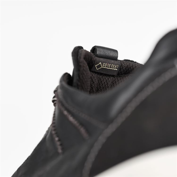 Кроссовки ECCO MULTI-VENT M 880124/01001 Кроссовки ECCO MULTI-VENT M 880124/01001