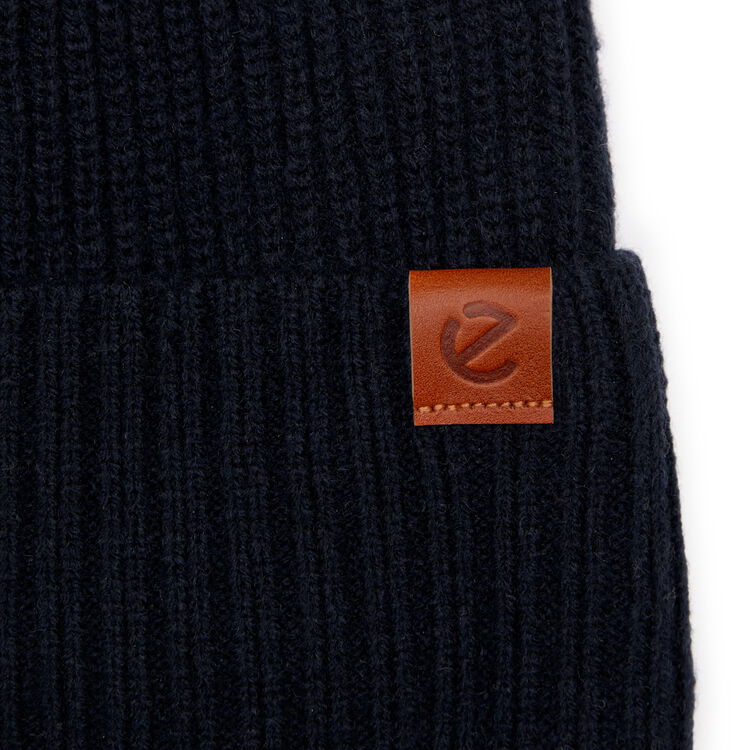 Шапка ECCO Basic Warm Lined Beanie 9092001/90011