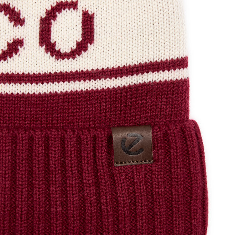 Шапка ECCO Pompon Beanie 9093005/91363