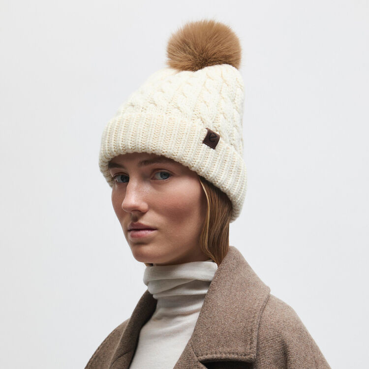 Шапка ECCO Pattern pompon Beanie 9099015/91012