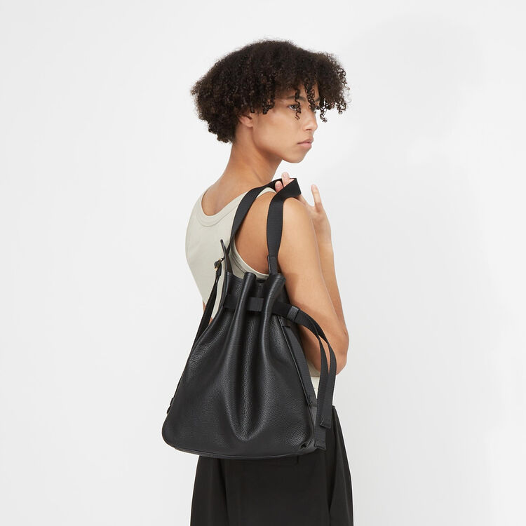 Сумка хобо ECCO Sail Bag 9107802/90000 Сумка хобо ECCO Sail Bag 9107802/90000