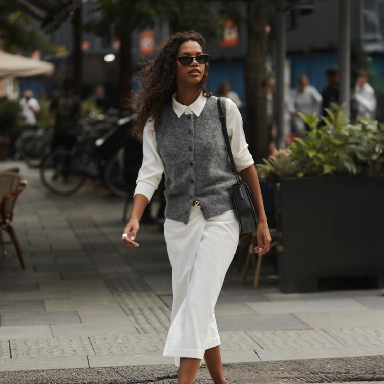 Сумка ECCO Pinch Bag 9108227/90000