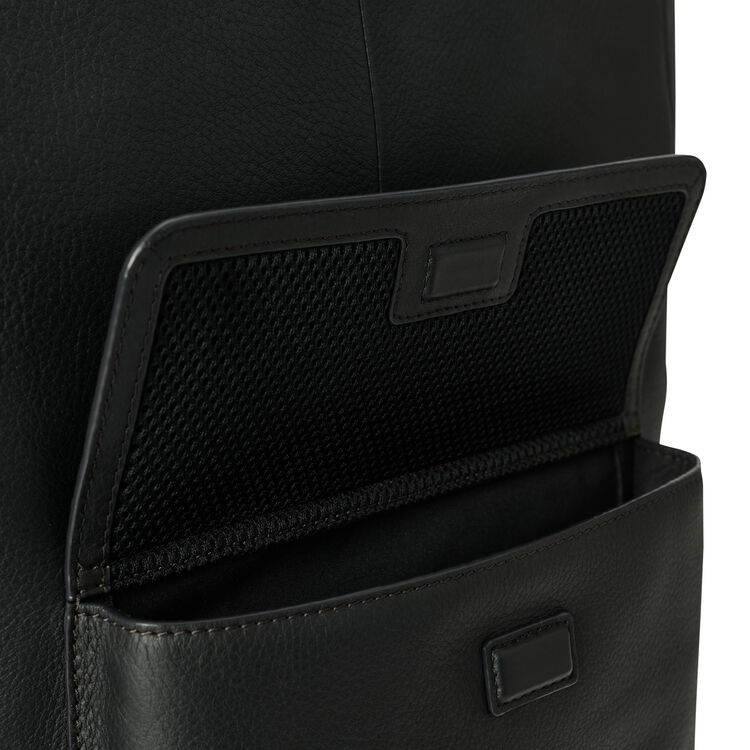 Рюкзак ECCO Square Pack 9108246/90000 Рюкзак ECCO Square Pack 9108246/90000